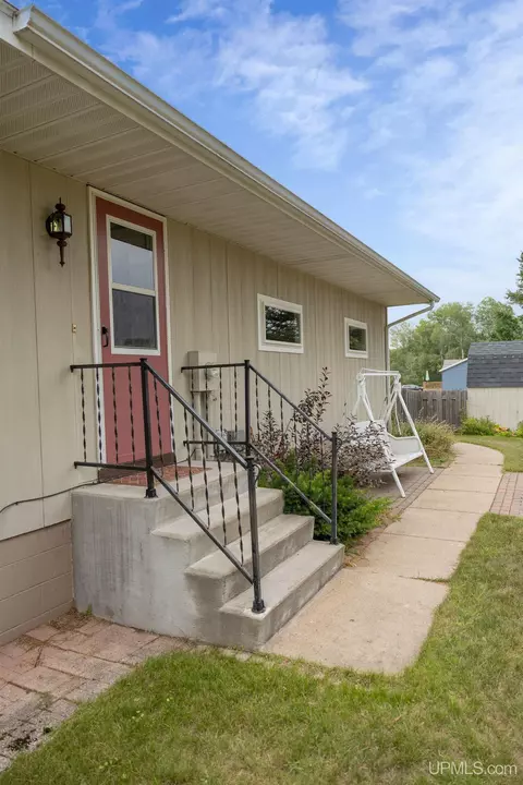 Exterior - 1705 Ellsworth, Ishpeming, MI 49849 photo 2 of 13