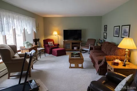 Living - 1705 Ellsworth, Ishpeming, MI 49849 photo 1 of 8