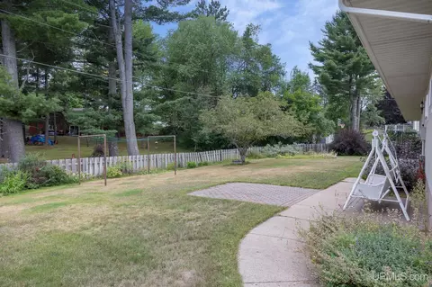 Exterior - 1705 Ellsworth, Ishpeming, MI 49849 photo 9 of 13
