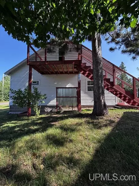 Exterior - 5090 2nd, Mohawk, MI 49950 photo 3 of 7