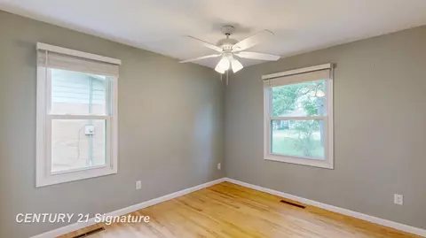 Bedroom - 541 Warren, Flushing, MI 48433 photo 2 of 4