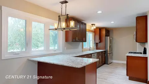 Kitchen - 541 Warren, Flushing, MI 48433 photo 1 of 3