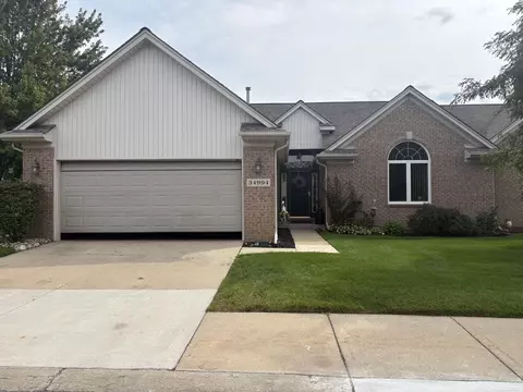 34994 Swan Crk, Richmond, MI 48062