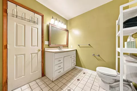 Bath - 474 Maple, Algonac, MI 48001 photo 3 of 3