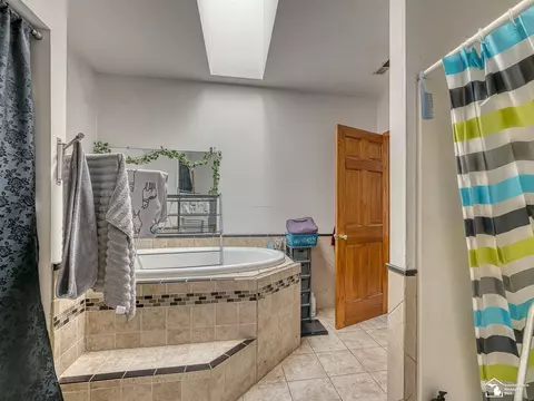 Bath - 8945 S Custer, Monroe, MI 48161 photo 1 of 4