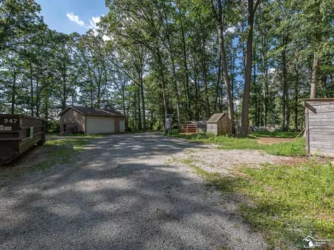 Exterior - 8945 S Custer, Monroe, MI 48161 photo 4 of 12