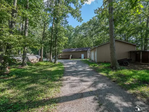 Exterior - 8945 S Custer, Monroe, MI 48161 photo 2 of 12