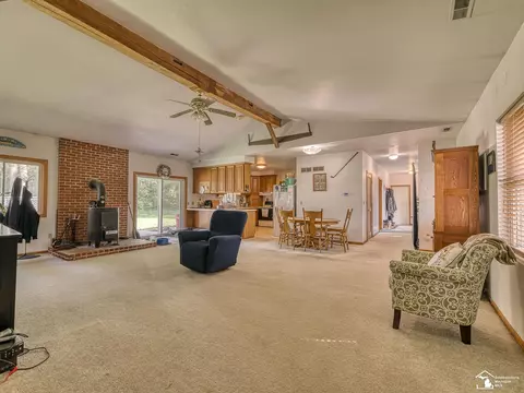 Living - 8945 S Custer, Monroe, MI 48161 photo 2 of 4