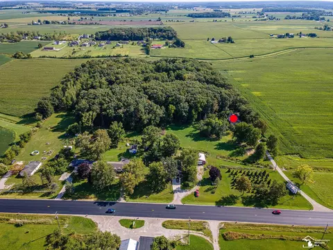 View/Area - 8945 S Custer, Monroe, MI 48161 photo 2 of 9