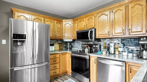 Kitchen - 3715 1375, Escanaba, MI 49829 photo 1 of 3