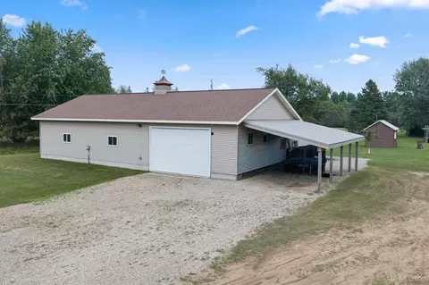 Exterior - 3715 1375, Escanaba, MI 49829 photo 5 of 9