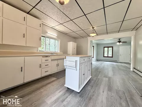 Kitchen - 115 E Grand Riv #1B/1B, Bancroft, MI 48414 photo 6 of 9