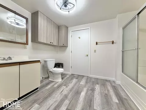 Bath - 115 E Grand Riv #1B/1B, Bancroft, MI 48414 photo 3 of 4