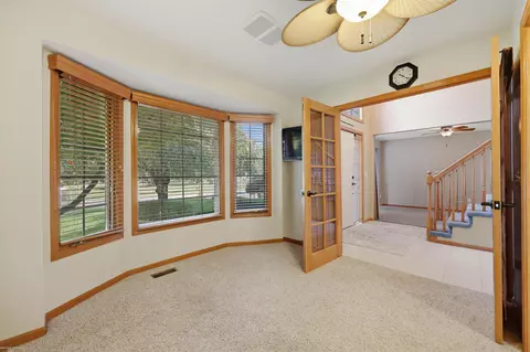 Entry Way - 48556 Belltower, Macomb, MI 48044 photo 2 of 4