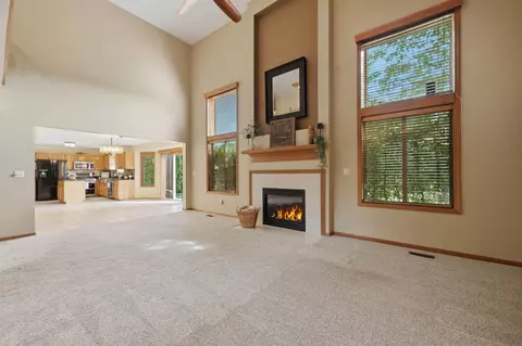 Living - 48556 Belltower, Macomb, MI 48044 photo 3 of 6