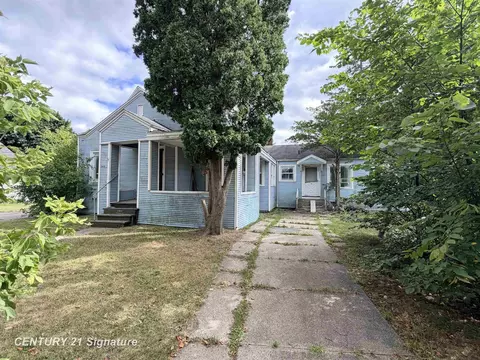 2419 State, Saginaw, MI 48602