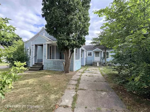 2419 State, Saginaw, MI 48602