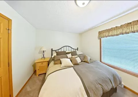Bedroom - 175 W M 61, Gladwin, MI 48624 photo 2 of 2