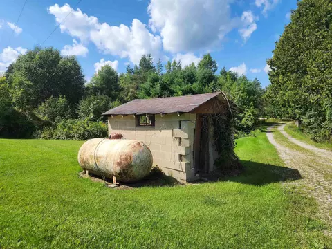 Exterior - 175 W M 61, Gladwin, MI 48624 photo 11 of 16