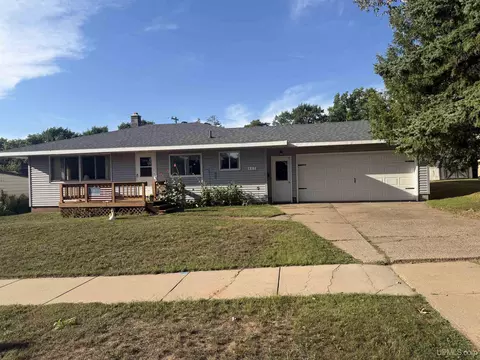 Exterior - 627 Jopling, Ishpeming, MI 49849 photo 2 of 12