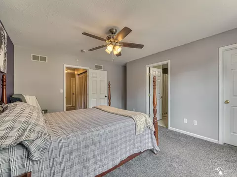 Bedroom - 834 Navarre, Monroe, MI 48161 photo 3 of 8
