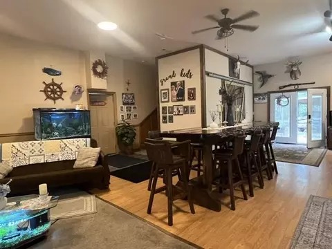 Dining - 700 S Jackson, Harrison, MI 48625 photo 2 of 2