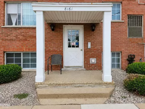 8161 Denwood Unit #BLDG K, Sterling Heights, MI 48312