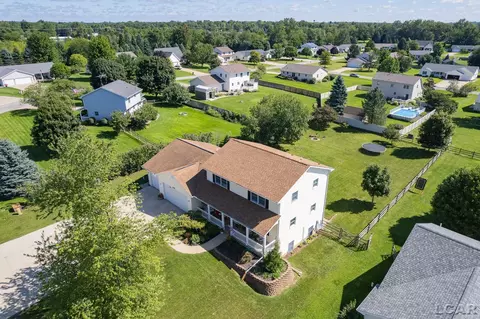 View/Area - 3165 Cobblestone Rdg, Tecumseh, MI 49286 photo 3 of 11