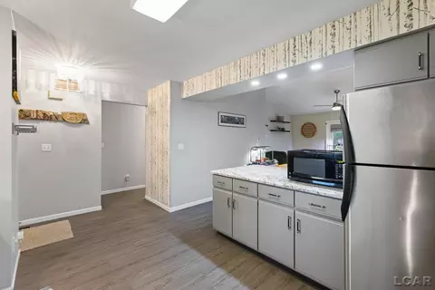 Entry Way - 126 Burt, Tecumseh, MI 49286 photo 1 of 1