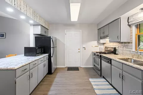 Kitchen - 126 Burt, Tecumseh, MI 49286 photo 1 of 5