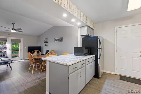 Kitchen - 126 Burt, Tecumseh, MI 49286 photo 5 of 5
