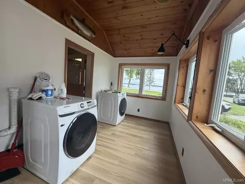 n8822 West Sprang Road, Germfask, MI 49836 photo 3