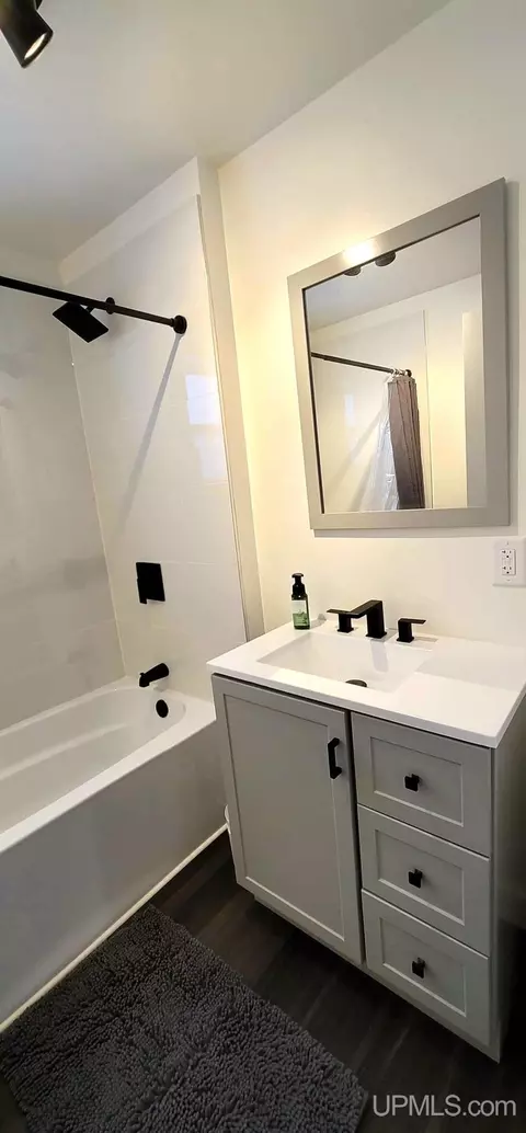 Bath - 493 Jasper, Ishpeming, MI 49849 photo 1 of 3