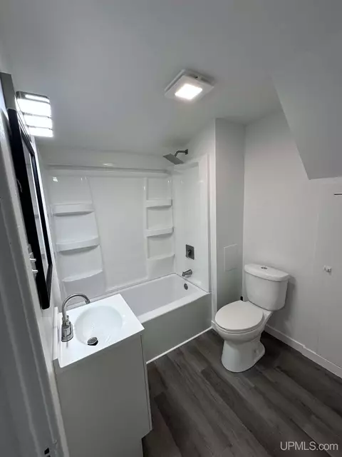 Bath - 493 Jasper, Ishpeming, MI 49849 photo 2 of 3