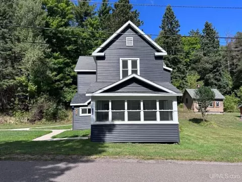 Exterior - 493 Jasper, Ishpeming, MI 49849 photo 2 of 5