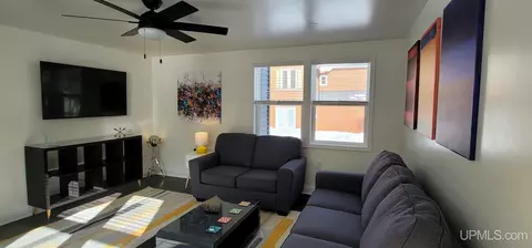 Living - 493 Jasper, Ishpeming, MI 49849 photo 2 of 3