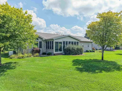 Exterior - 1520 Dormie, Gladwin, MI 48624 photo 4 of 4