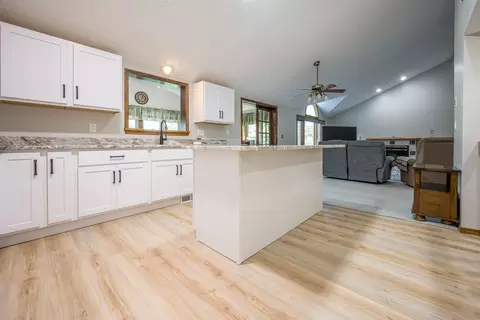 Kitchen - 1520 Dormie, Gladwin, MI 48624 photo 4 of 6