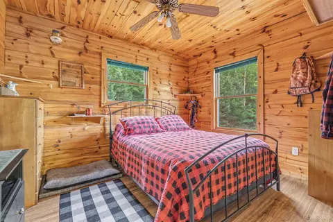 Bedroom - 1647 W Edge, Germfask, MI 49836 photo 2 of 5