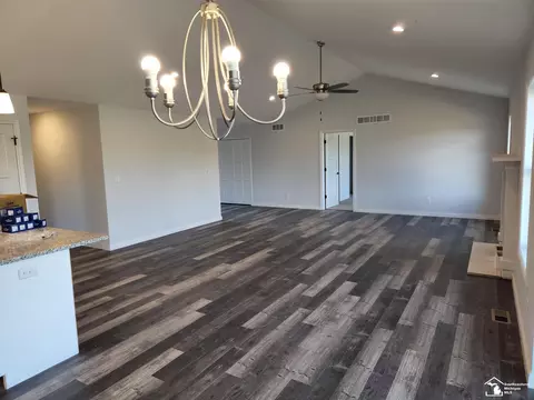 Living - 4924 Skylark, Monroe, MI 48161 photo 4 of 4