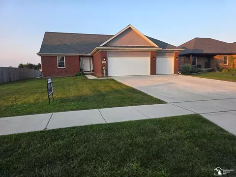 Exterior - 4924 Skylark, Monroe, MI 48161 photo 3 of 7