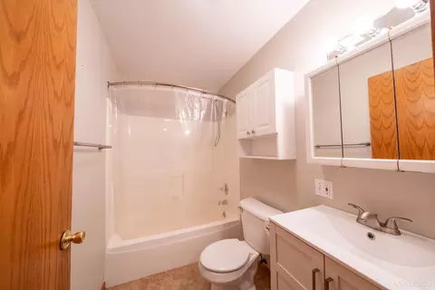 Bath - 1080 Suncliffe, Ishpeming, MI 49849 photo 2 of 2
