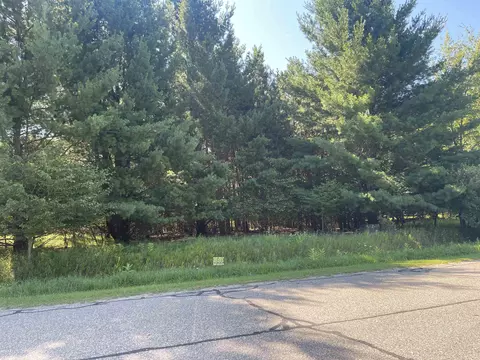 97 Salisbury, Gladwin, MI 48624 photo 2