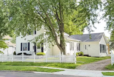 Exterior - 1213 Clinton, Saint Clair, MI 48079 photo 3 of 14