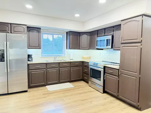 Kitchen - 1213 Clinton, Saint Clair, MI 48079 photo 2 of 5