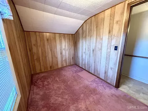 Bedroom - 411 Wright, Marquette, MI 49855 photo 10 of 11