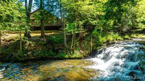 Other - 658 E Riv, L'anse, MI 49946 photo 8 of 11