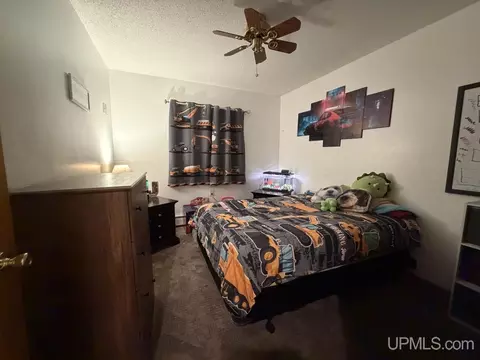 Bedroom - 658 E Riv, L'anse, MI 49946 photo 4 of 8