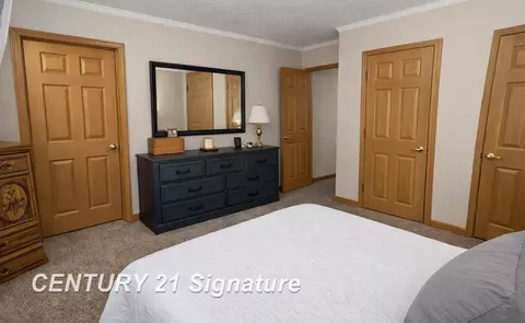 Bedroom - 277 Armstrong, Flushing, MI 48433 photo 2 of 4