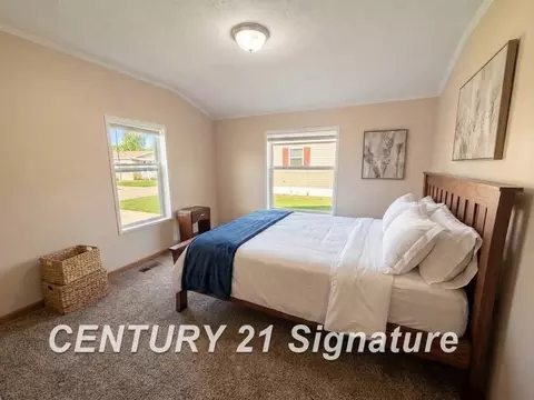Bedroom - 277 Armstrong, Flushing, MI 48433 photo 3 of 4